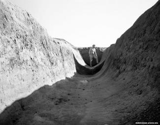 Photo documentation of the remains of the Hohokam canals